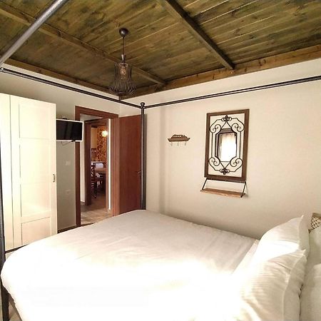 ÉmbonasRustic House公寓 外观 照片