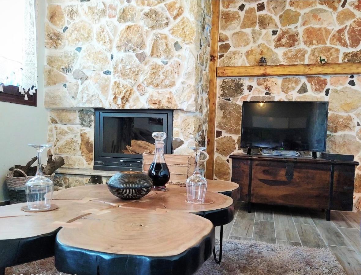 ÉmbonasRustic House公寓 外观 照片