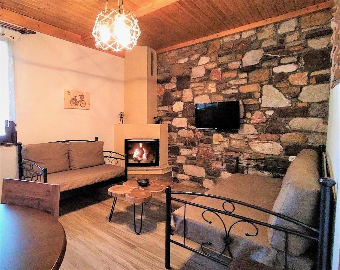 ÉmbonasRustic House公寓 外观 照片
