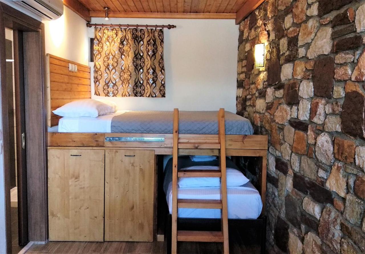 ÉmbonasRustic House公寓 外观 照片
