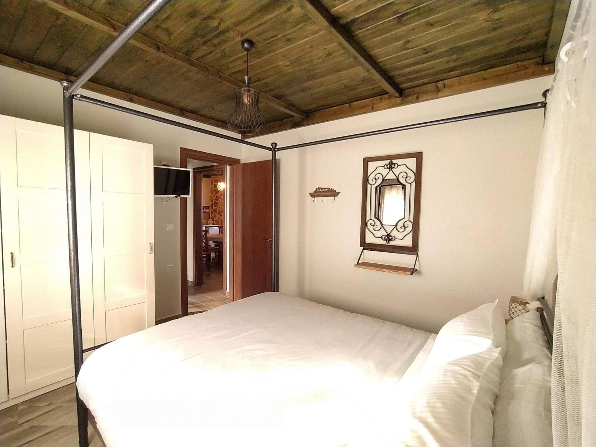 ÉmbonasRustic House公寓 外观 照片